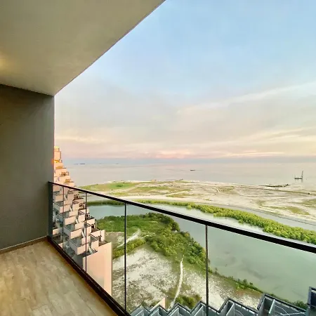 Mw Imperio Residence Private Jacuzzi Or Pool Villa With 16 Unit Designs Malacca Exterior photo