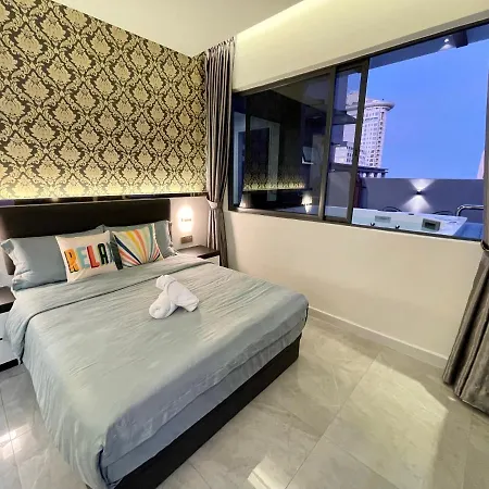 Mw Imperio Residence Private Jacuzzi Or Pool Villa With 16 Unit Designs Malacca Exterior photo