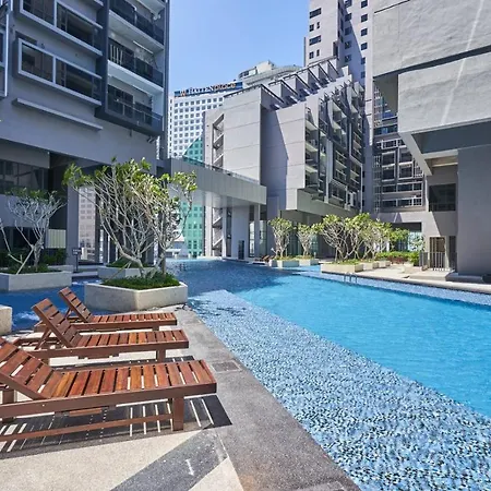 Mw Imperio Residence Private Jacuzzi Or Pool Villa With 16 Unit Designs Malacca Exterior photo