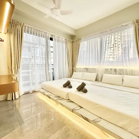 Mw Imperio Residence Private Jacuzzi Or Pool Villa With 16 Unit Designs Malacca Exterior photo