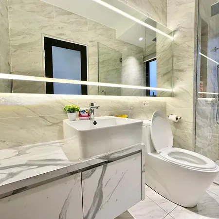 Mw Imperio Residence Private Jacuzzi Or Pool Villa With 16 Unit Designs Malacca Exterior photo