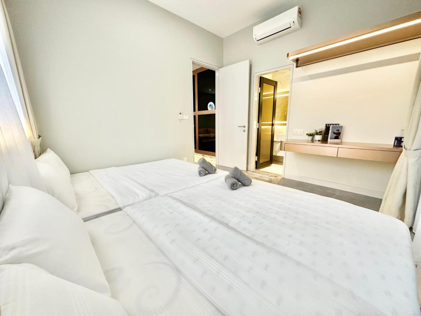 Mw Imperio Private Jacuzzi Or Pool With 16 Unit Designs Apartment Malacca