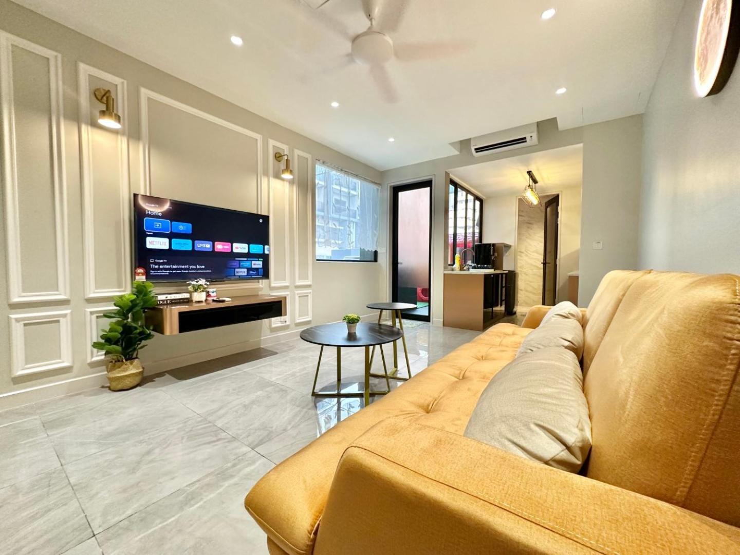 Apartment Mw Imperio Private Jacuzzi Or Pool With 16 Unit Designs