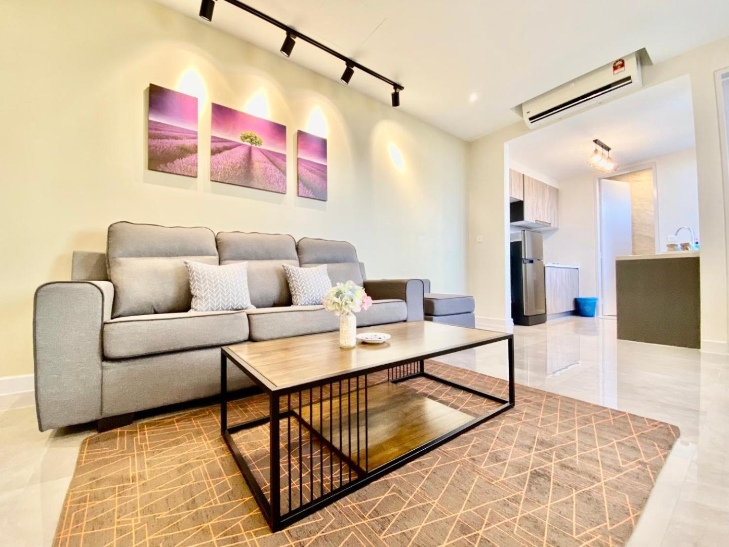 Apartment Mw Imperio Private Jacuzzi Or Pool With 16 Unit Designs