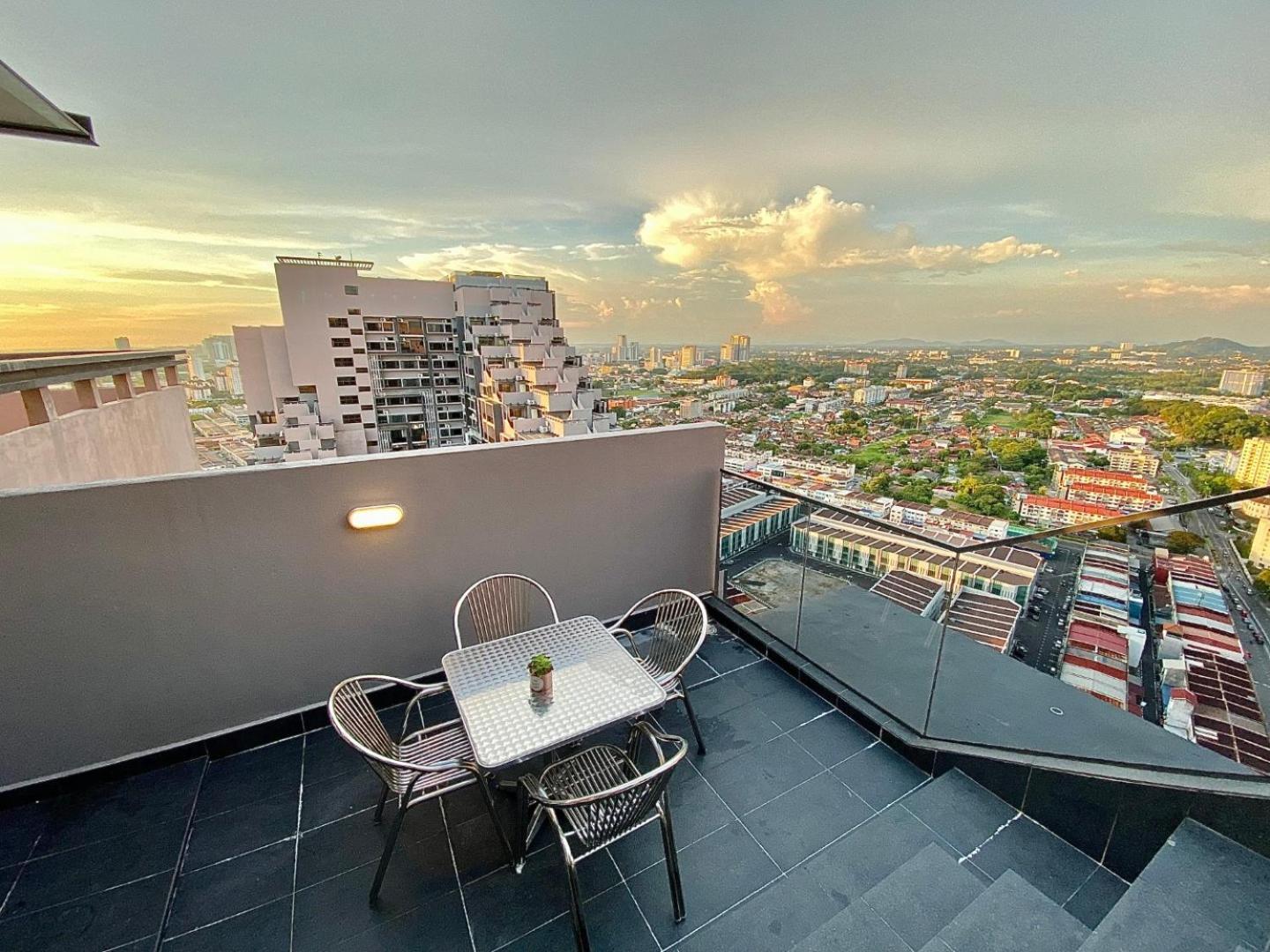 Apartemen Mw Imperio Private Jacuzzi Or Pool With 16 Unit Designs Malacca